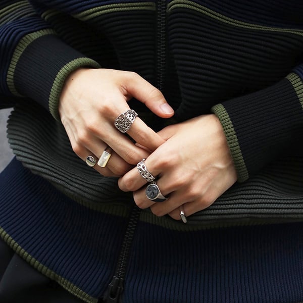 TOM WOOD(トムウッド)】 Oval Polished Black Onyx リング(Men's size