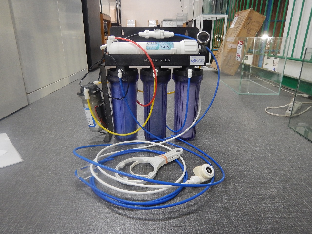 リユース品】【浄水器】クロノスレイン加圧ポンプ付（発送可能