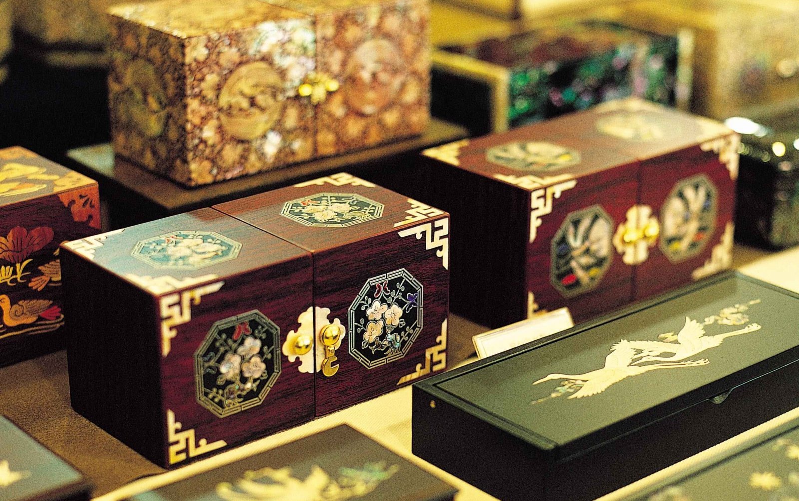 韓国の民藝グッズが、Z世代や外国人観光客の心をつかむ｜Pen Online