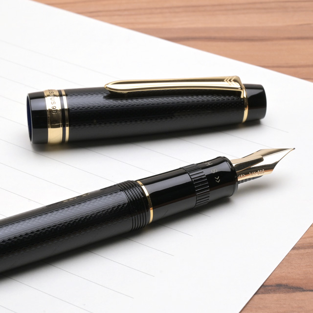 PILOT パイロット 万年筆 ジャスタス95 FJ-3MR-NB ネットブラック