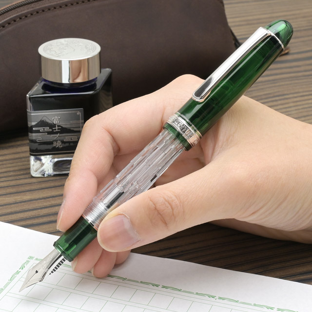 PLATINUM プラチナ万年筆 限定品 万年筆＃3776 センチュリー 富士雲景