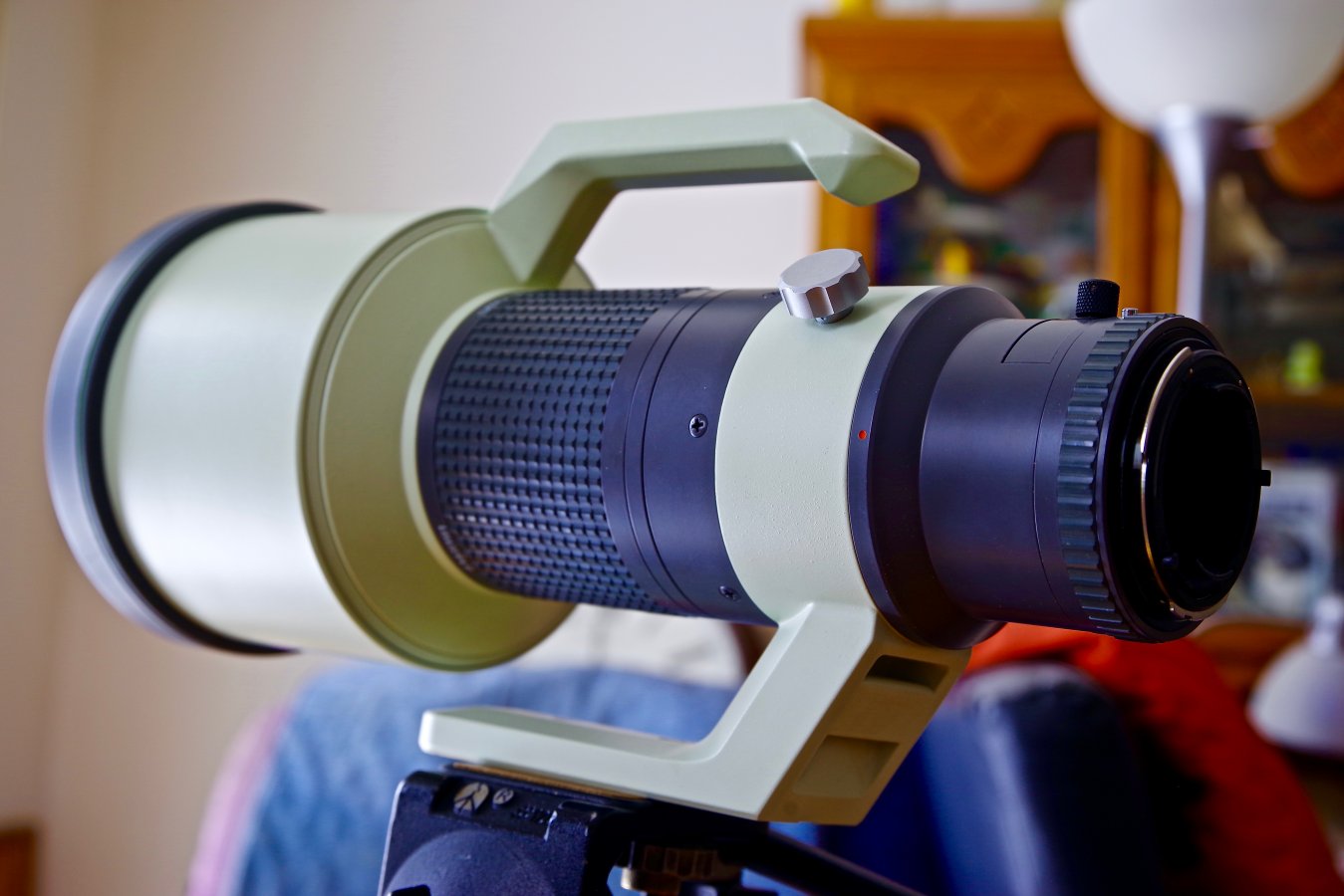 SMC Pentax-A* 645 600mm F5.6 ED [IF] Reviews - 645 Telephoto