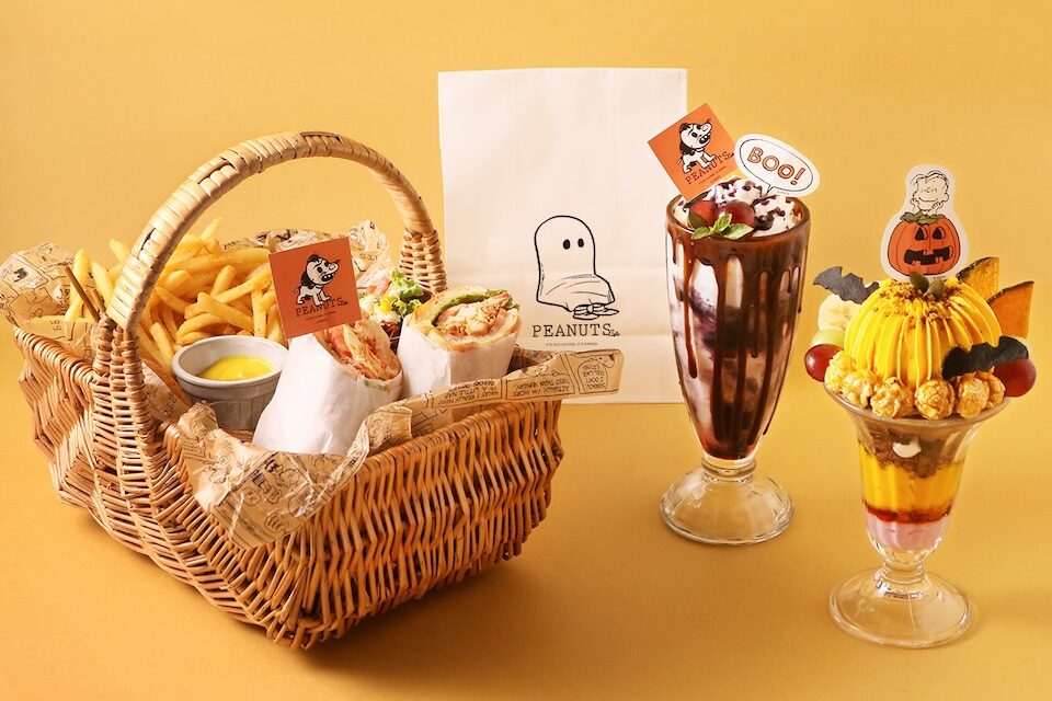 PEANUTS Cafe スヌーピーミュージアム(南町田)」にて、スヌーピー