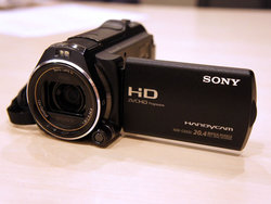 HDR-CX630V_thumb.jpg