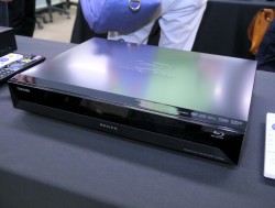 東芝、“REGZAブルーレイ”「RD-BZ800/BZ700/BR600」の最新ソフトウェア