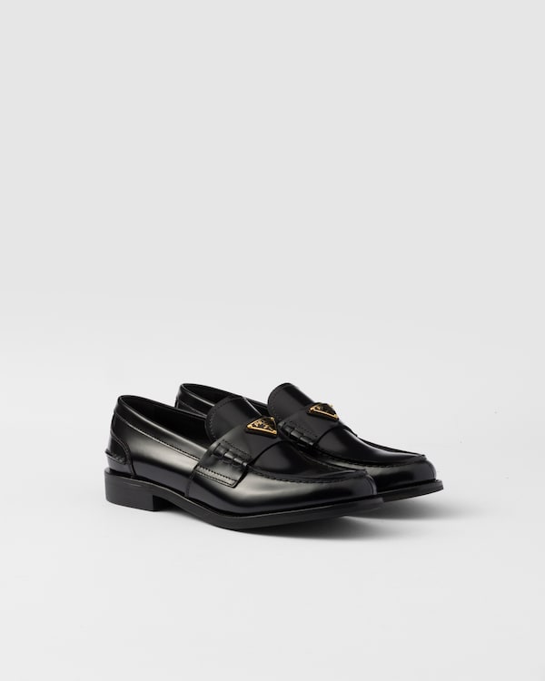 ブラック ブラッシュドレザー ミュール | PRADA