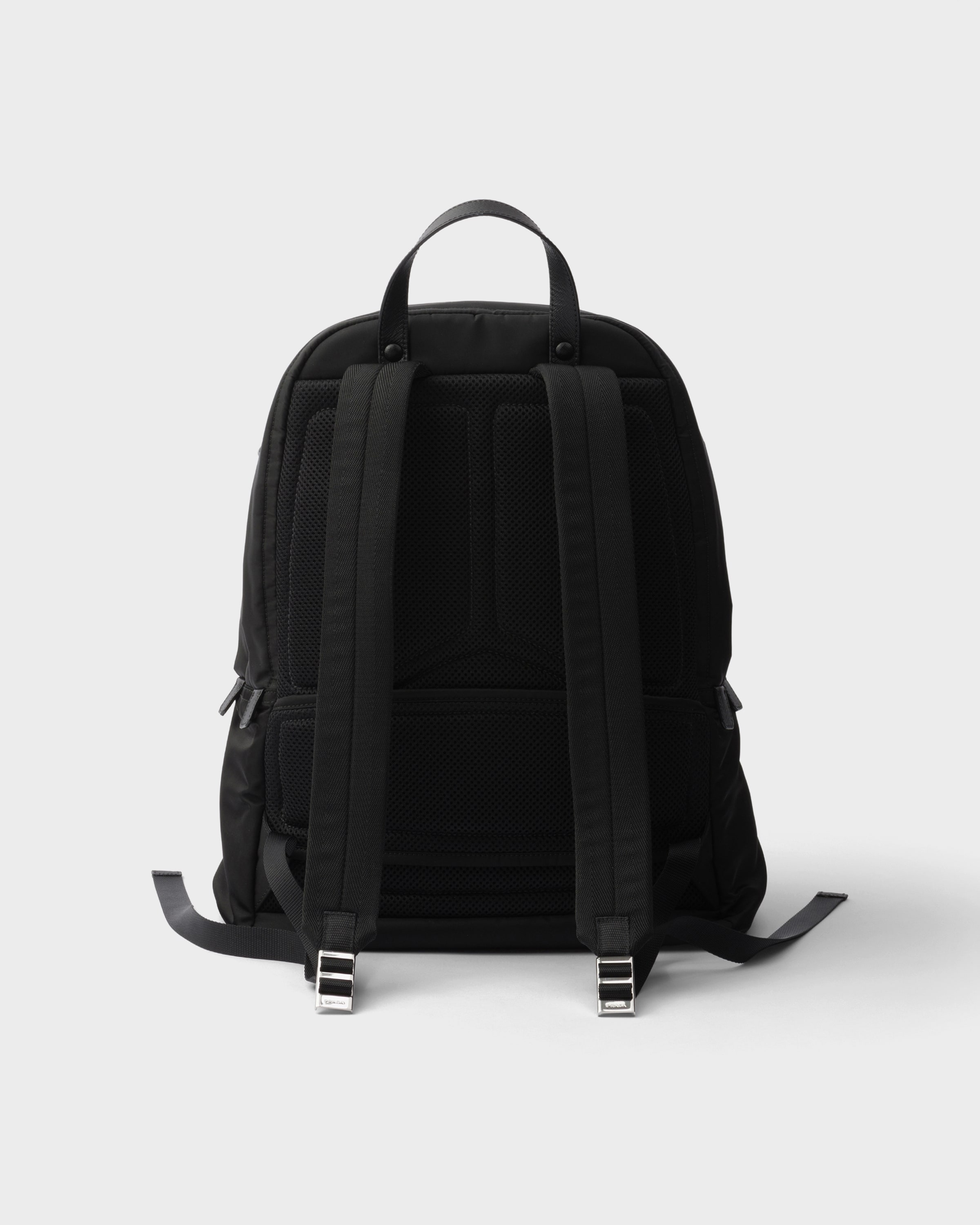 ブラック Re-nylon Xサフィアーノレザー バックパック | PRADA