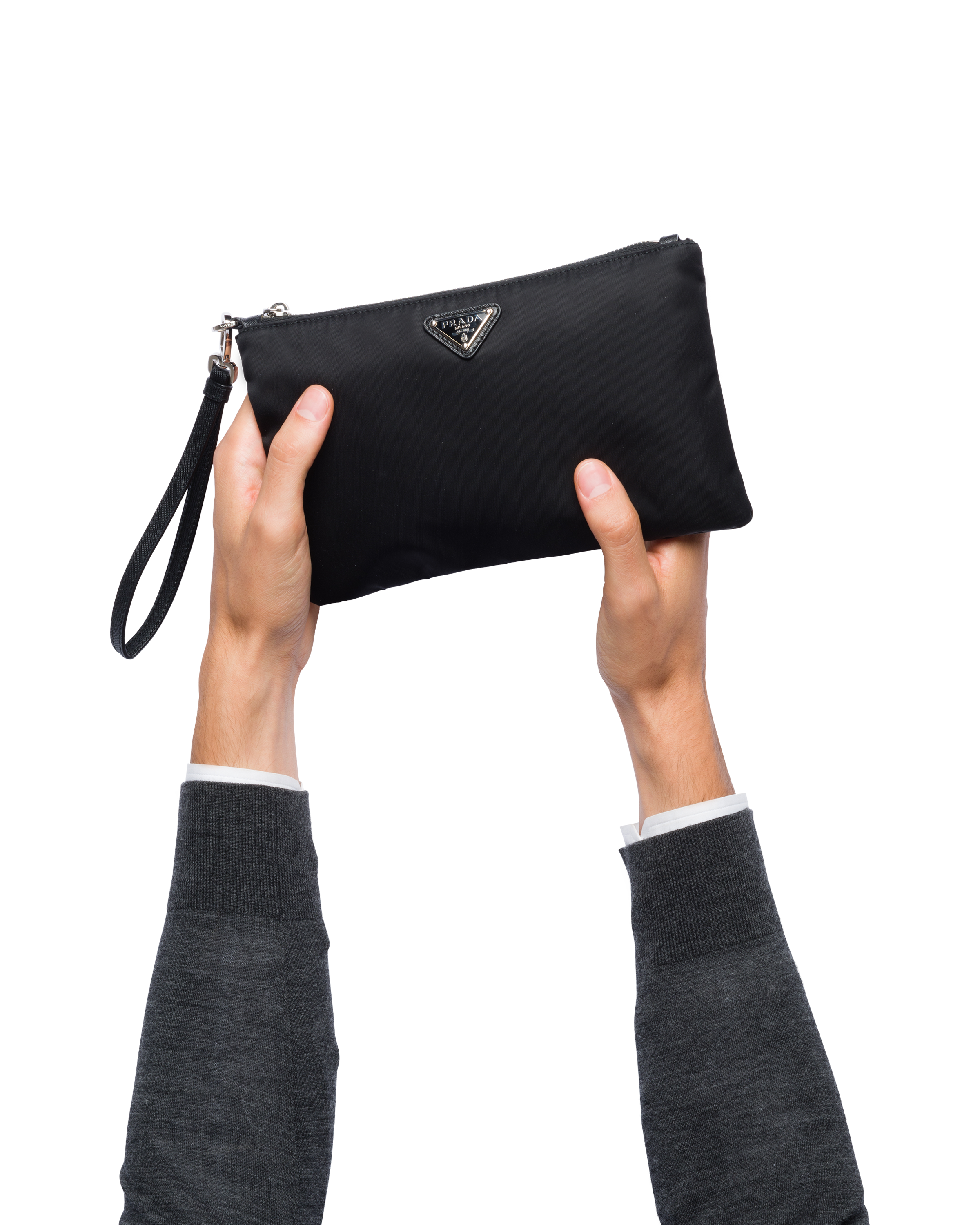 ブラック Re-nylon Xサフィアーノレザー ポーチ | PRADA