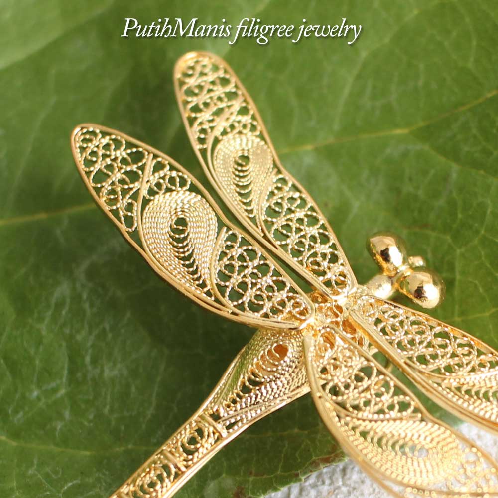 羽の透かし細工も美しいトンボのブローチ/24K18Kゴールド【ニッケル