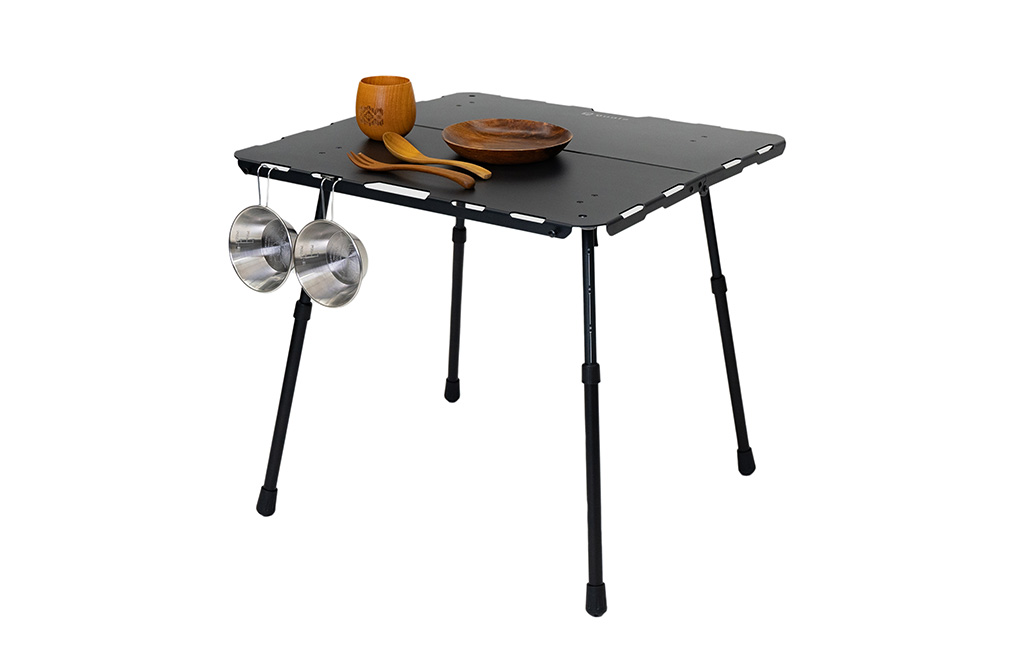 アルミトップテーブル6060｜TABLE｜Qualz[クオルツ]