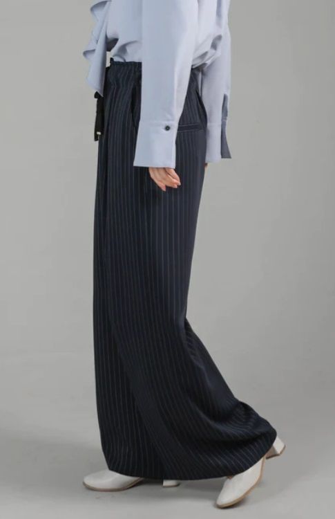 typro ネイビーストライプ ワイドレッグスラックス