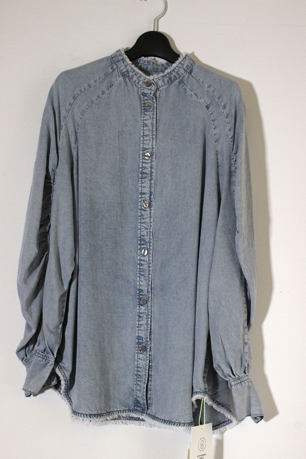 Hunch - 4.5ozテンセルデニムギャザーシャツ ブリーチ | ravii ONLINE