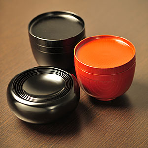 山中漆器　たに屋　欅ひとりぶん拭漆　2客　アウトドア　応量器　ミニマリスト 山中漆器 たに屋 欅ひとりぶん拭漆 2客 アウトドア 応量器 ミニマリスト