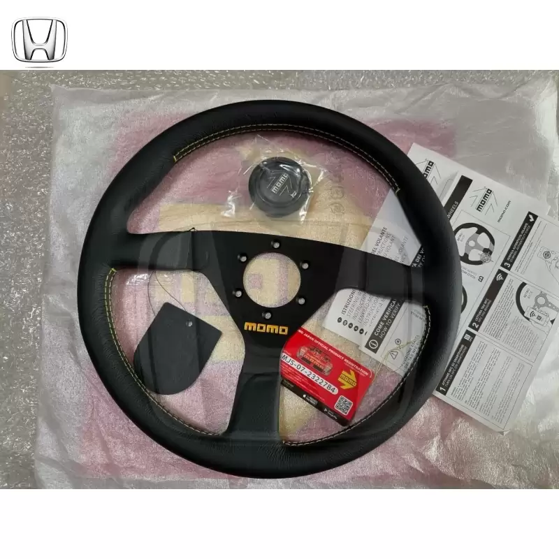 MOMO TYP V35 ステアリング KBA70063 3スポーク 350mm MOMO TYP V35