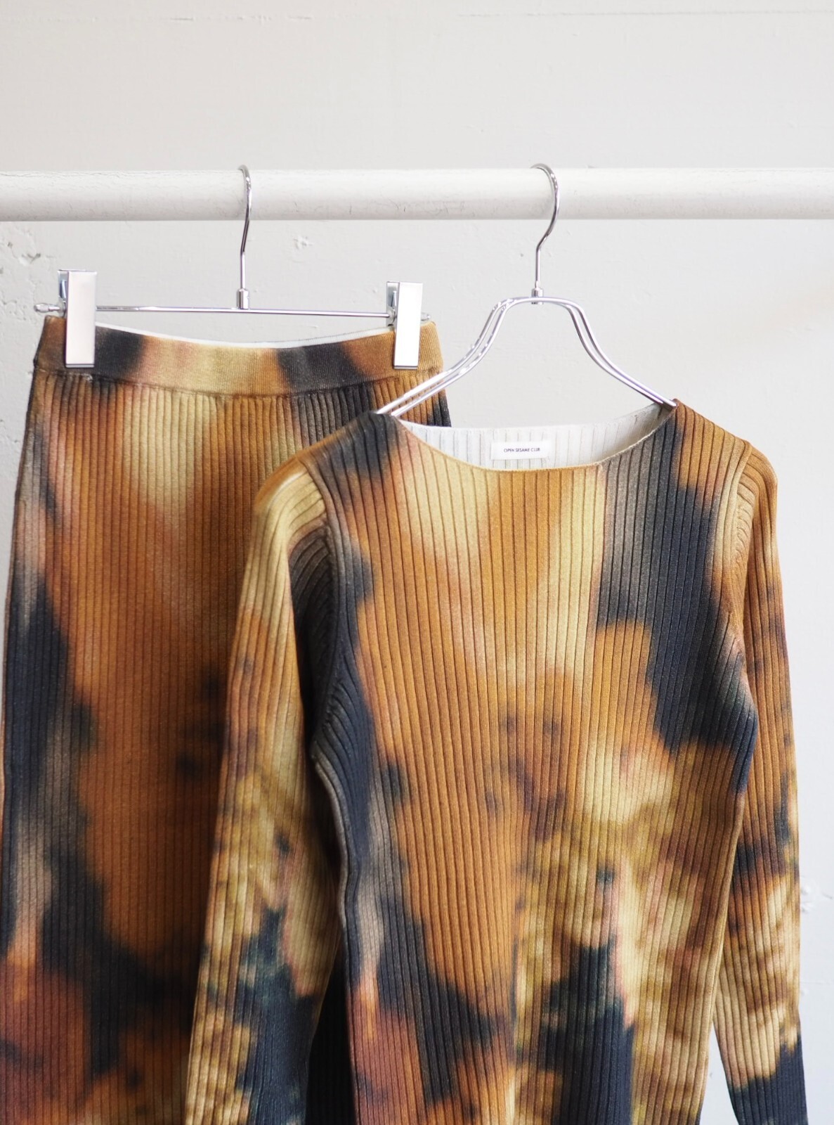 フォトペイントスカート - オープン セサミ クラブ レディース｜公式