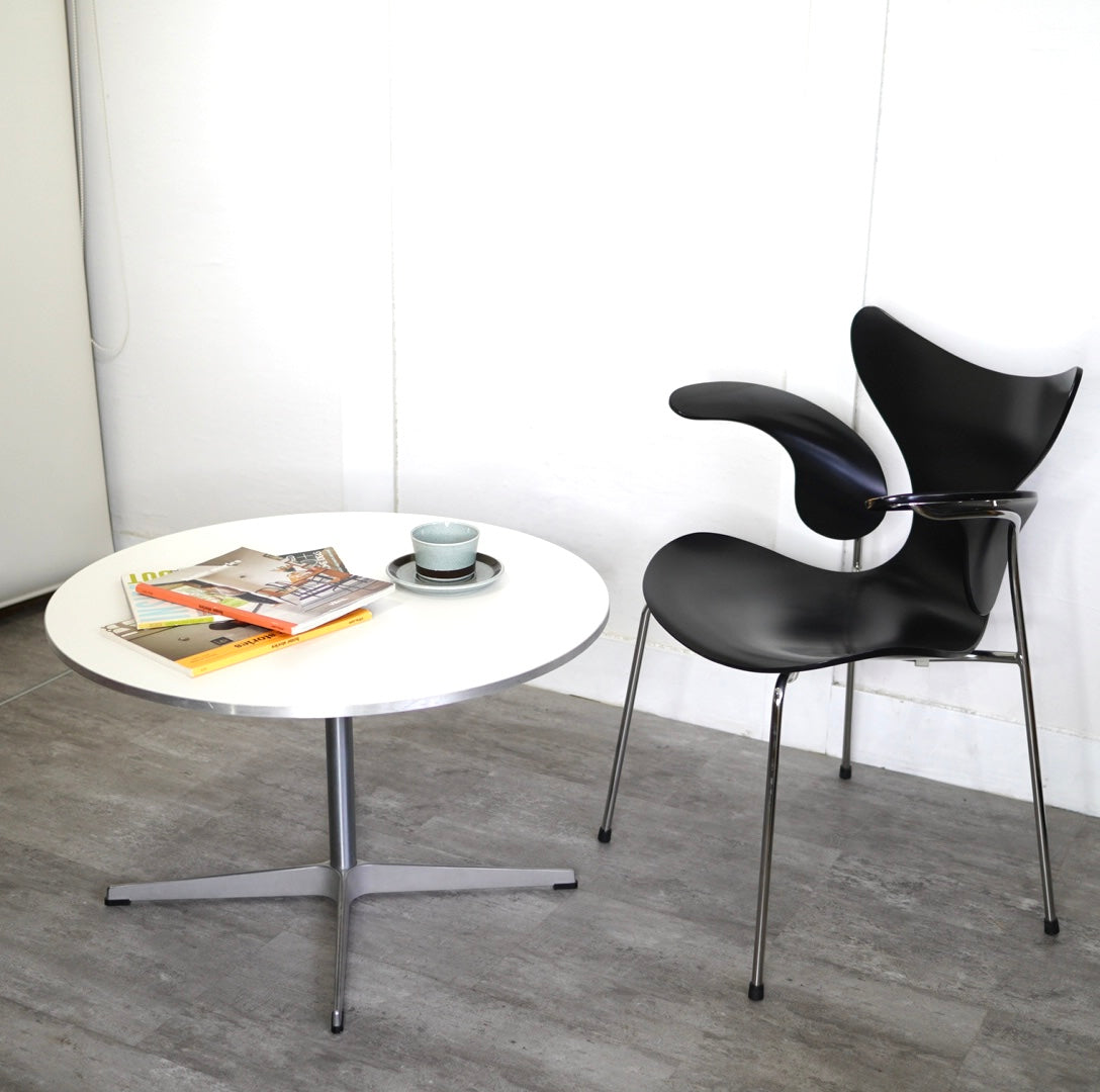 フリッツ・ハンセン / FRITZ HANSEN リリーチェア / LILY chair アーム