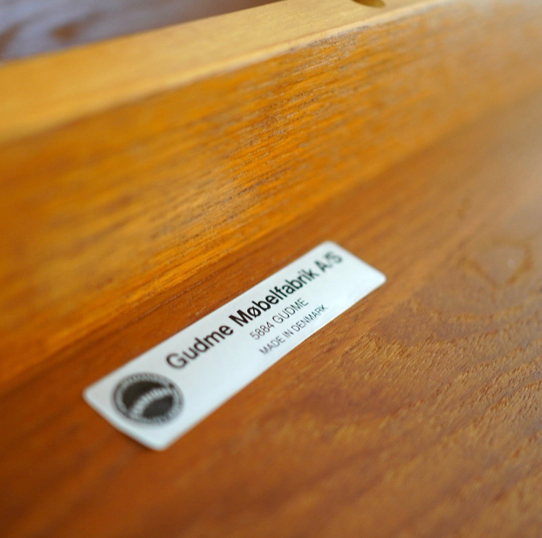 グドメ / Gudme Mobelfabrick 伸長式ダイニングテーブル チーク無垢