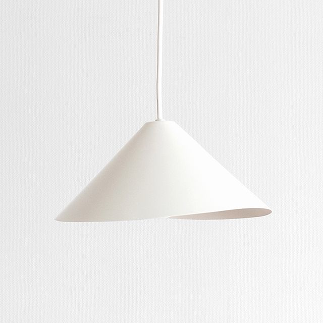 graf waft（グラフ ワフト）ペンダントライト ｜家具・インテリア通販