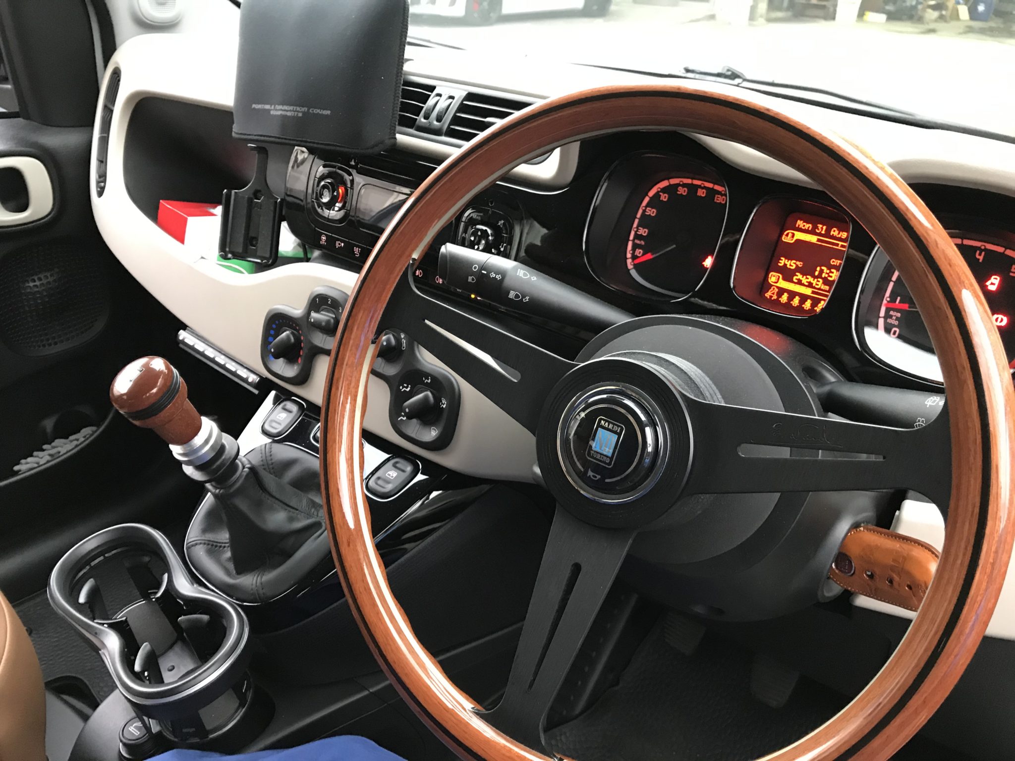 NARDI ナルディウッドステアリング