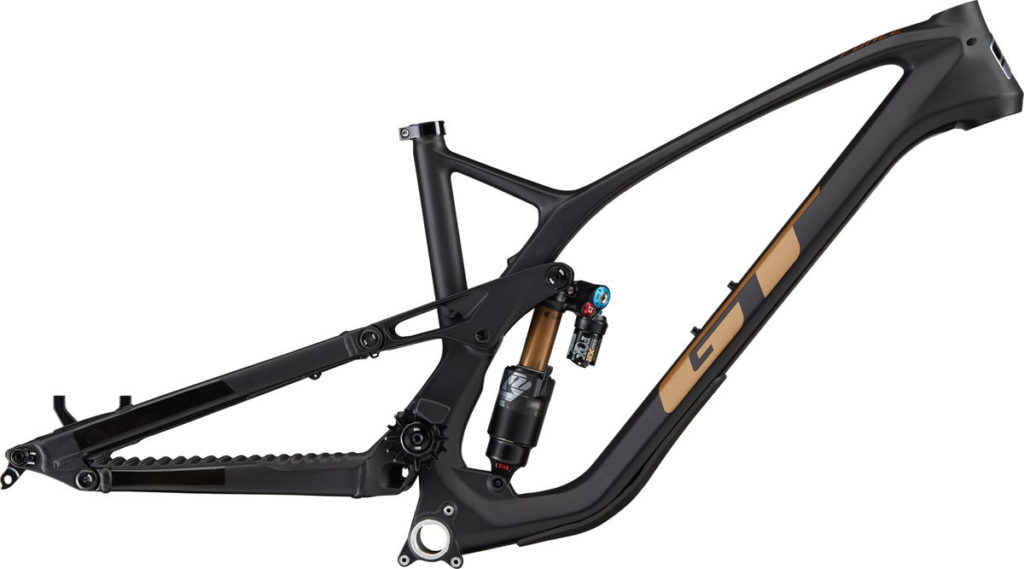 GT エンデューロ向けMTB「フォースカーボン29フレーム」の販売を開始