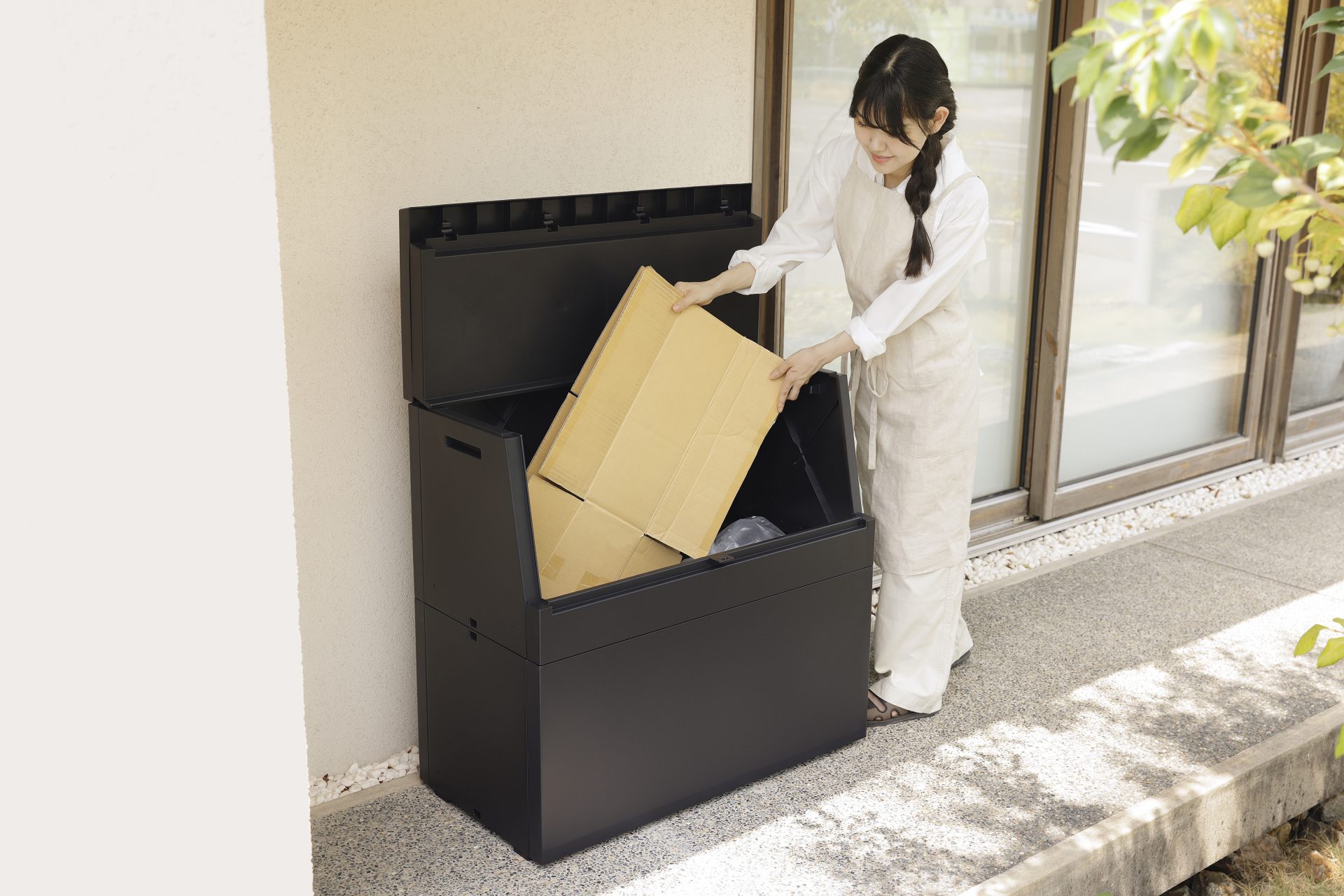 新商品の発売開始】SOLOWの屋外ボックスの販売を開始しました - リス