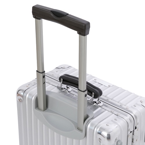 1-3泊] リモワ クラシックフライト 35L シルバー 4輪 RIMOWA CLASSIC