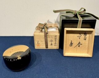 清瀬一光 作 『扇秋草蒔絵 平棗』 ｜骨董品買取 緑和堂
