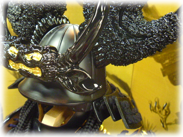 10号細密厚金小札鎧飾り/雄山作[YH-008]/五月人形/東昭齊秀月モリヤ