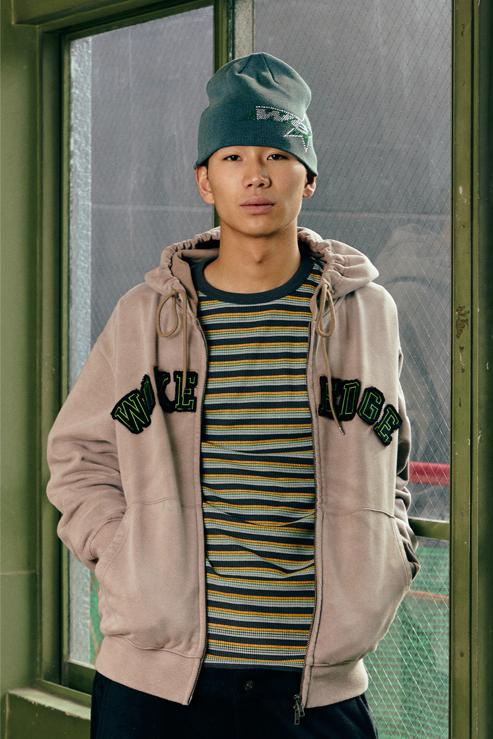 Faded Embroidery Zip Up Hoodieｽ弩OKE EDGEｽ懊ヵ繝ｼ繝ぅ繝ｼ – WOKE EDGE