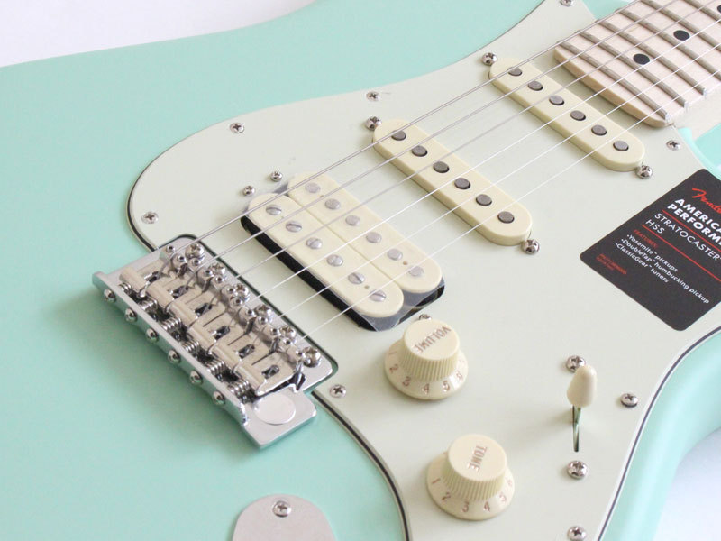 Fender フェンダー American Performer Stratocaster HSS Satin Surf