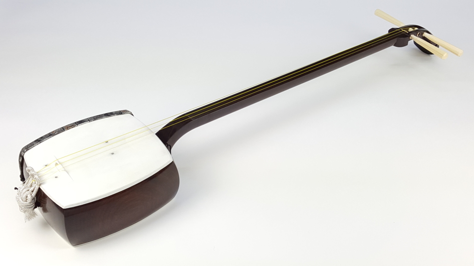 三味線 本体 糸付き 棹100cm 胴22×20 和楽器