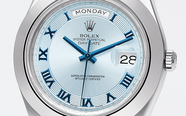 腕時計のカレンダー表示の進化を代表的モデルと共に追う | 高級腕時計