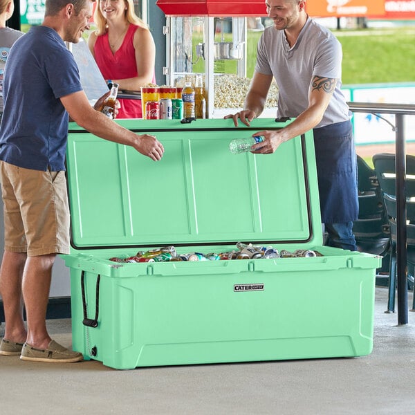 CaterGator CG200SF Seafoam 210 Qt. Rotomolded Outdoor Cooler / Ice