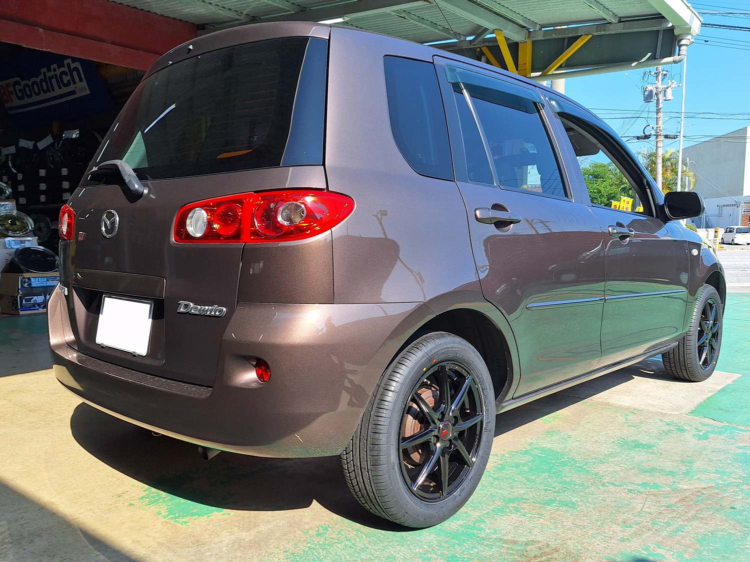マツダ デミオ SEIN EK 15×5.5J ZEETEX 185/55R15｜ホイール・タイヤ