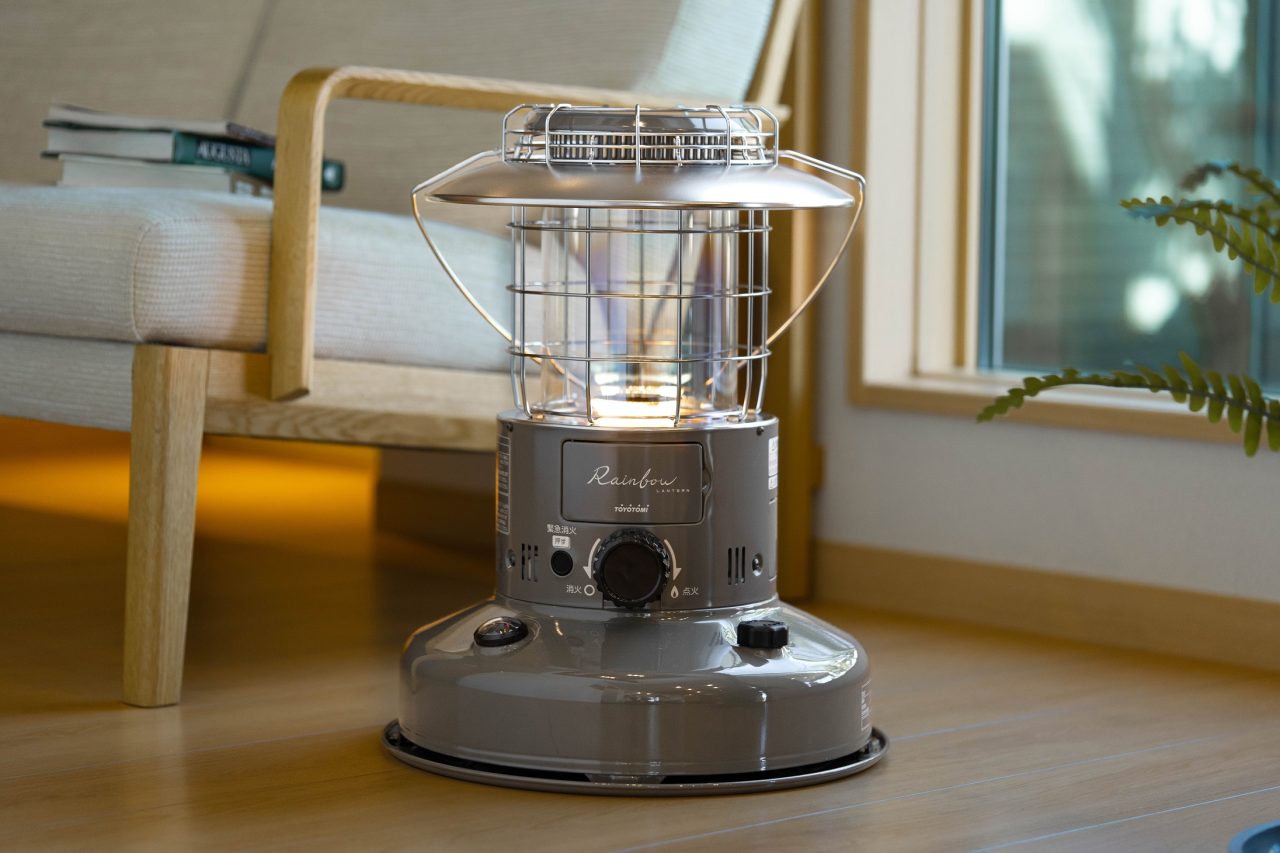 トヨトミ ムーンライター ML-25A 石油ストーブ シルバー 手動点火
