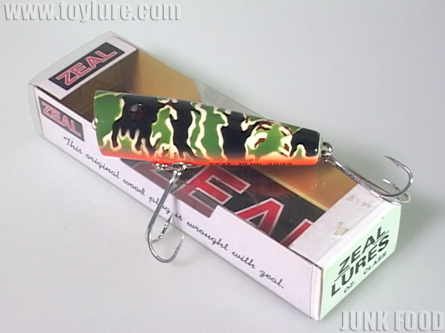 JUNK FOOD item: J-58788 アマゾン プロップ