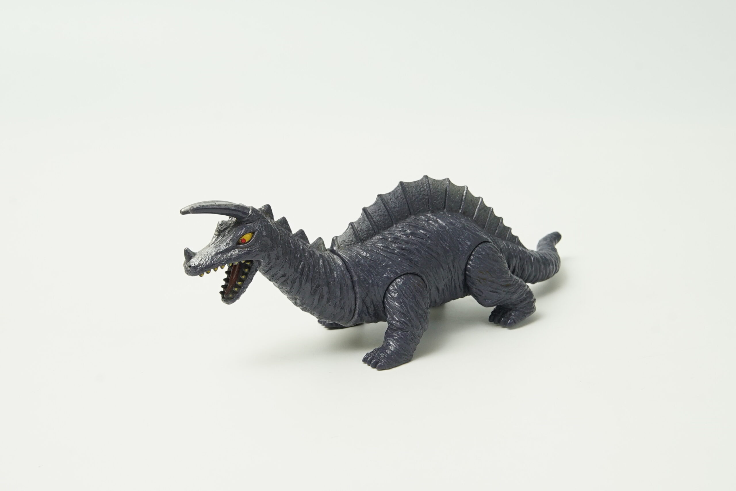 ウルトラ怪獣シリーズ キングザウルス三世をお売りいただきました