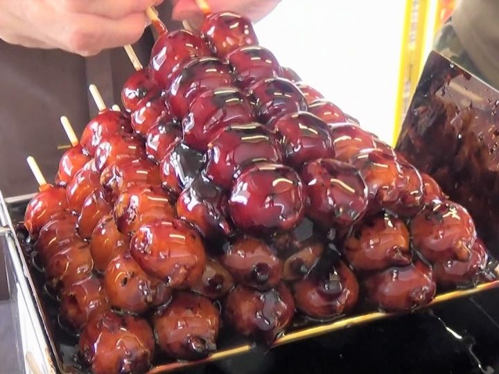 儲けは度外視…みたらし団子“1本30円” 教員退職した店主が未経験で開業