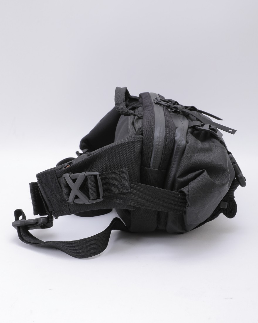 防水軽量ボディバッグ【X-POD II】｜CODE OF BELL（コードオブベル