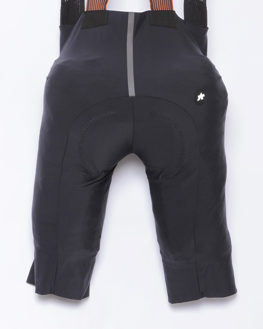 ASSOS schtradivari ビブタイツ ブラック ASSOS schtradivari