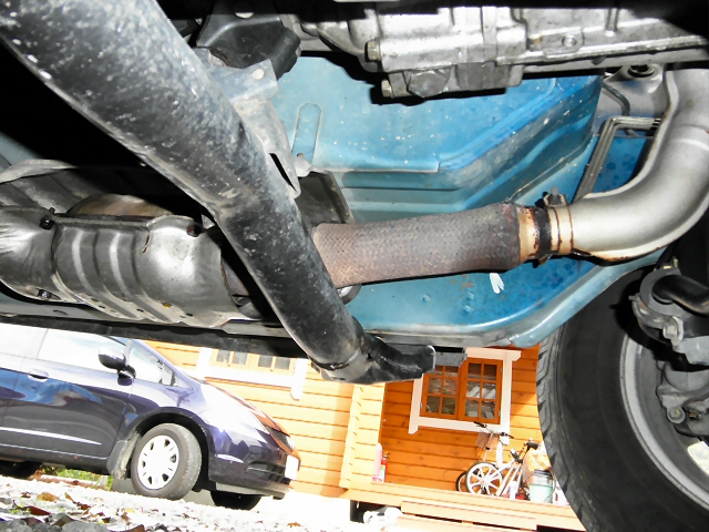 パジェロミニ・フロントパイプ交換