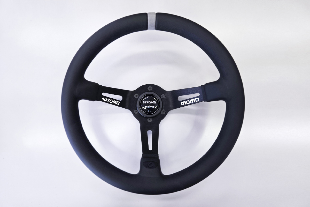 当時物 TOMEI 東名自動車 ステアリング MADE IN ITALY 当時物 TOMEI