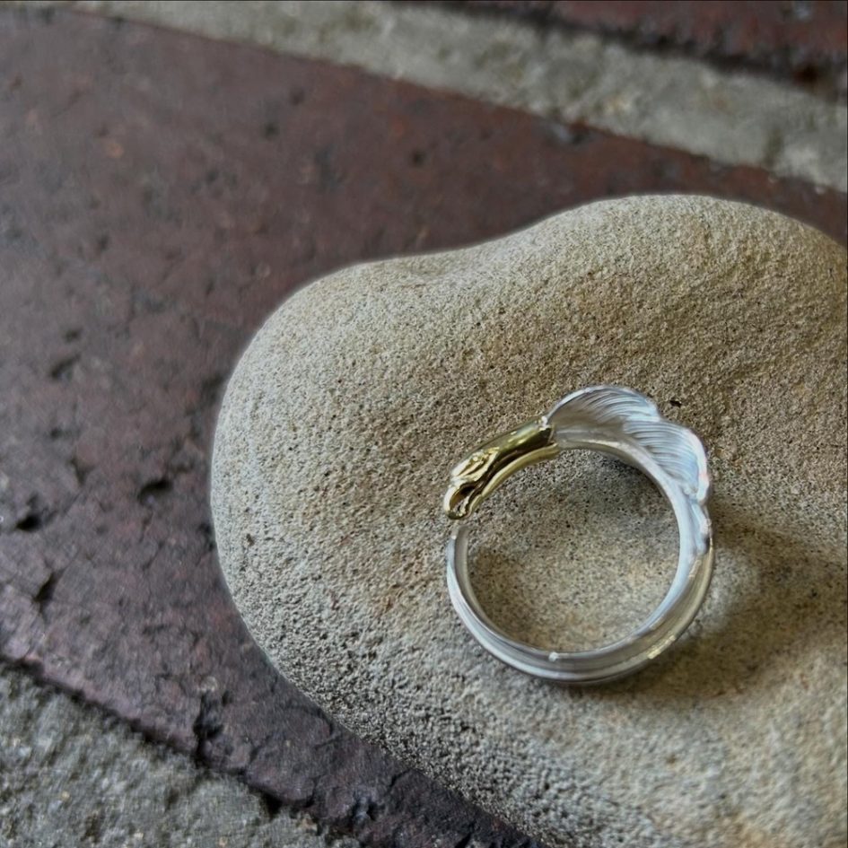 ラリースミスカゼキリフェザーリング入荷！KAZEKIRI FEATHER RING