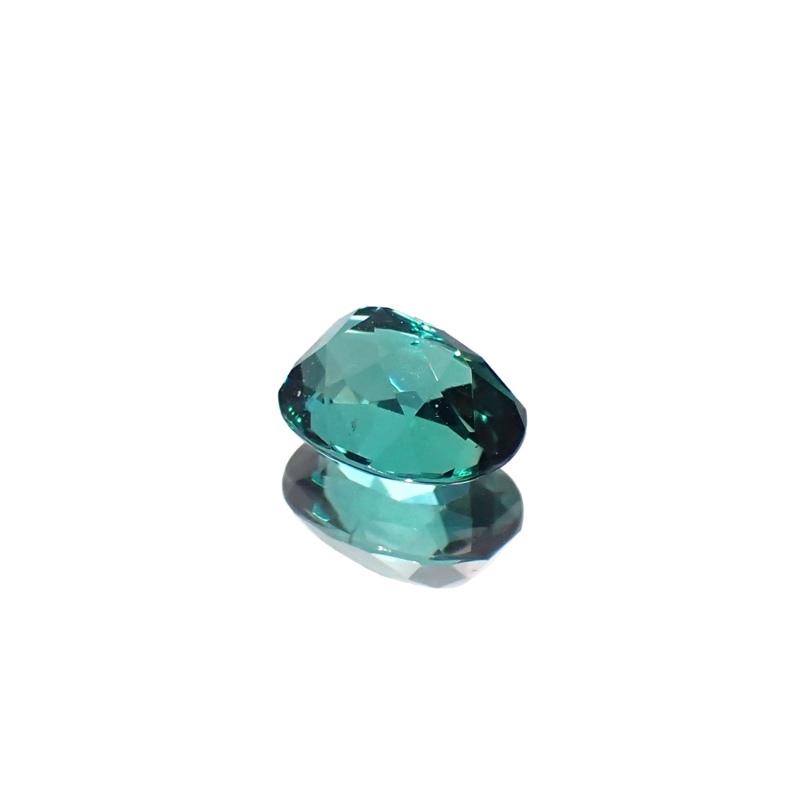ブルーグリーントルマリン ブラジル産 0.78ct[230923531]6.5x4.7mm前後