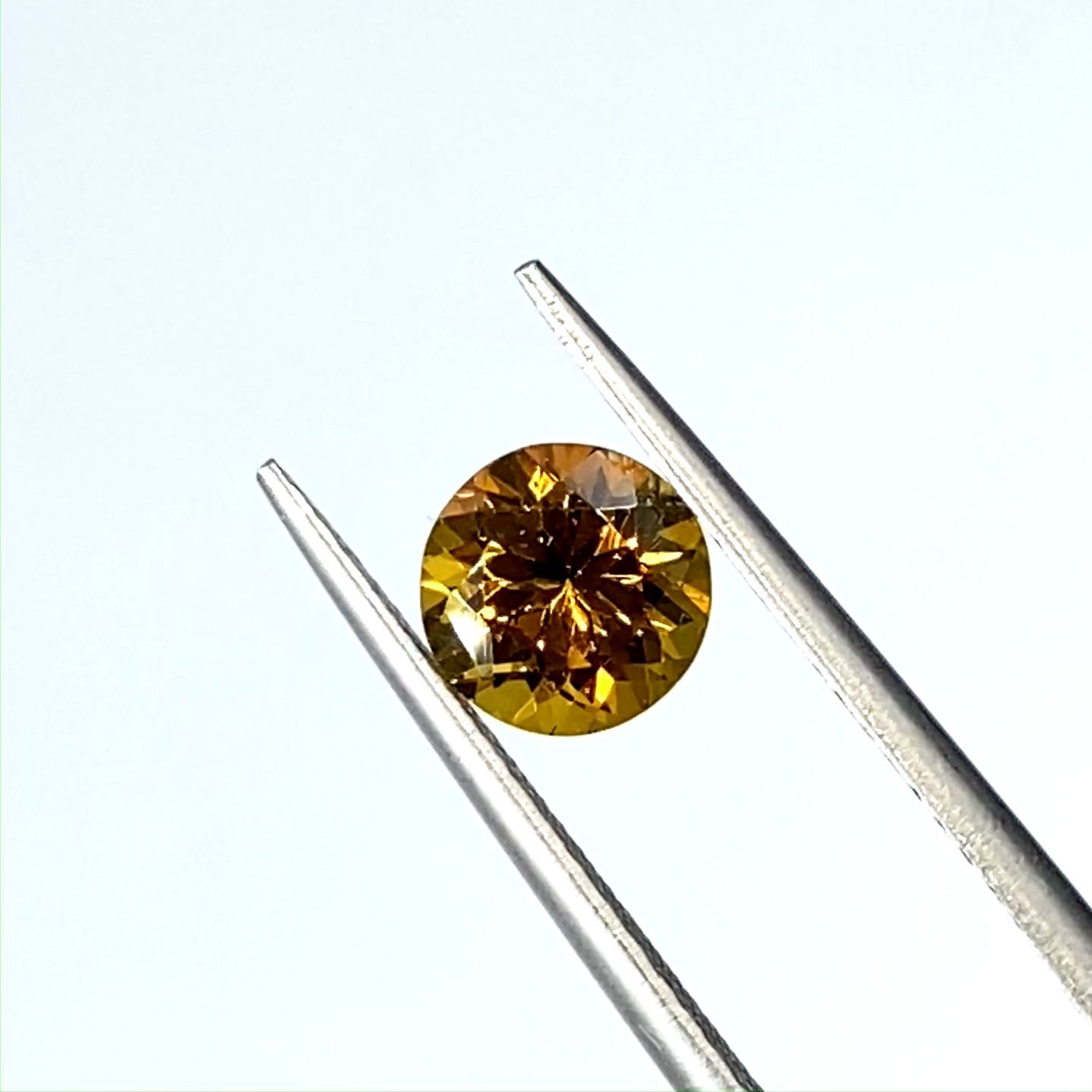 グロッシュラーアンドラダイトガーネット(宝石名グロッシュラー