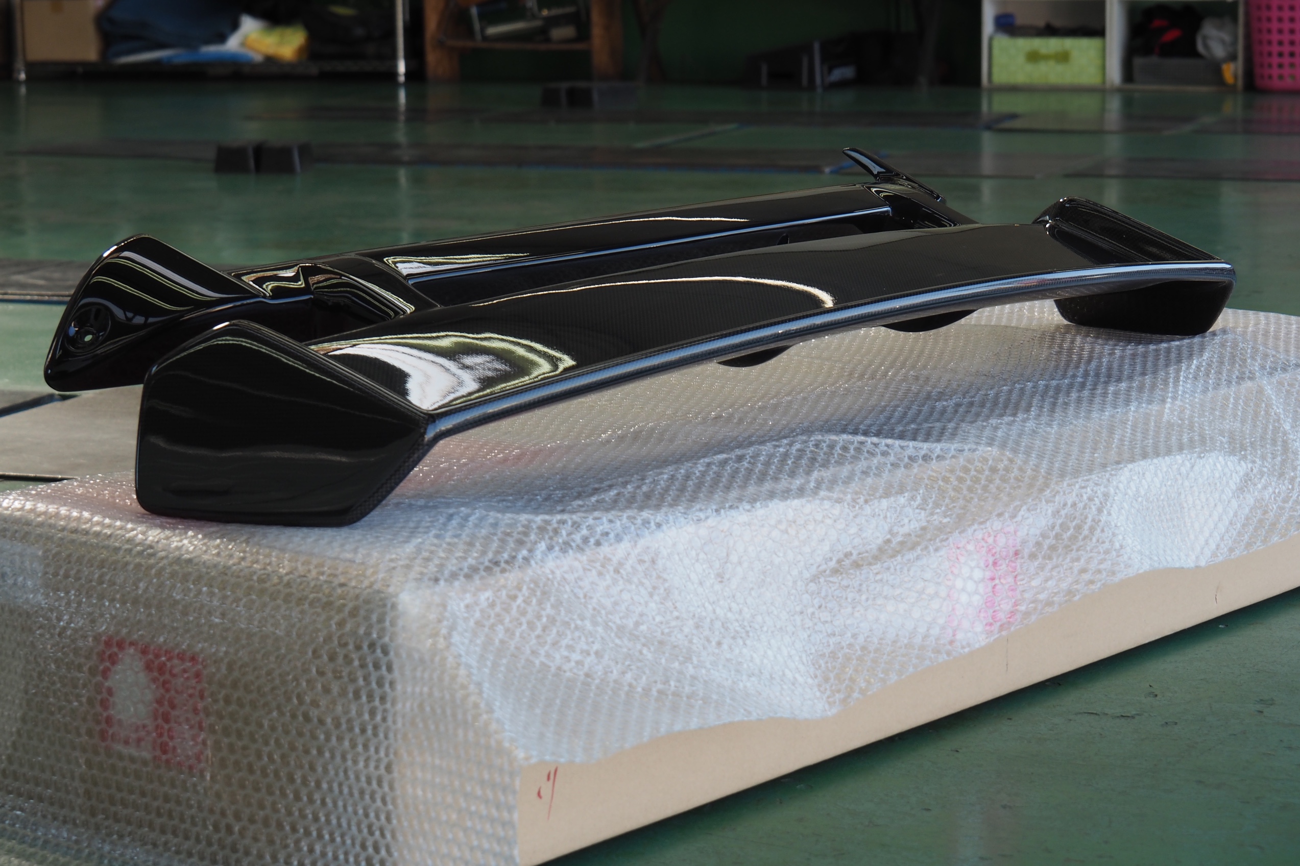 スイフトスポーツ ZC33S モンスタースポーツ ウィング取付 | 店舗お