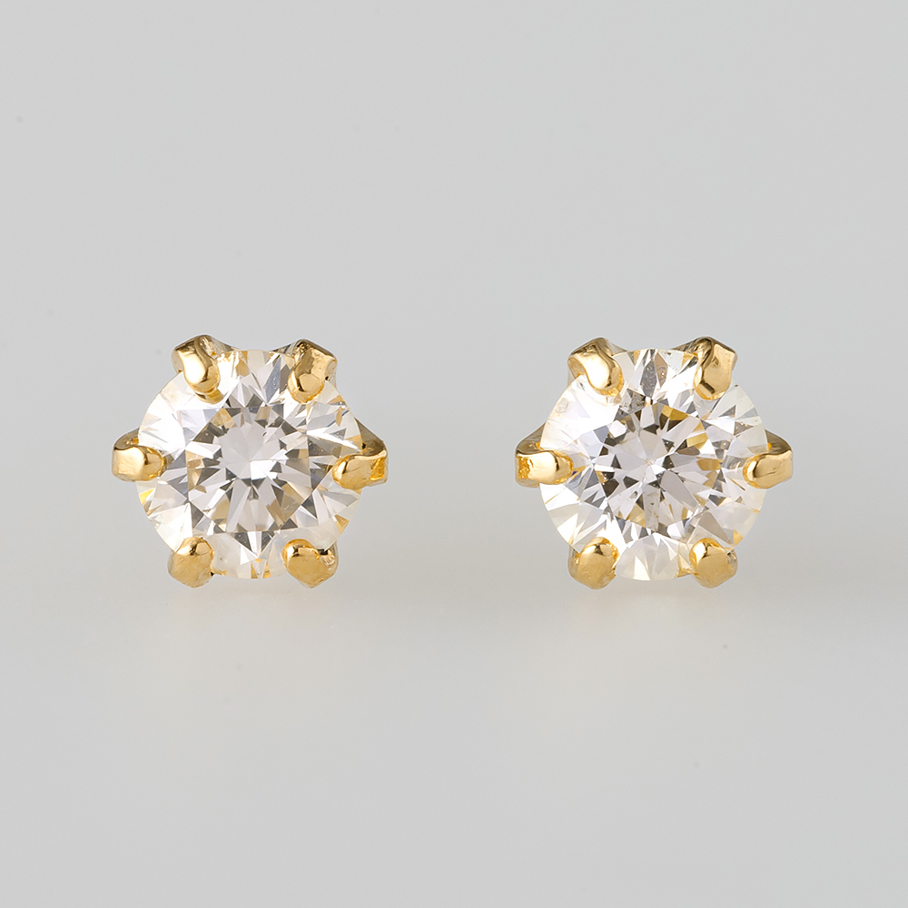 K18YGダイヤモンドピアス 計0.3ct | 商品詳細 | 高島屋オンラインストア