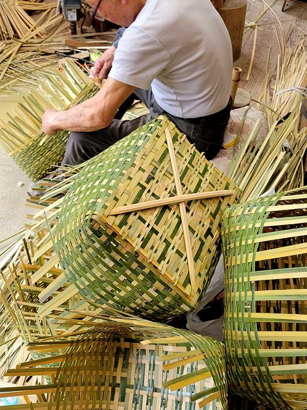 御用籠を作り続ける竹職人 - 竹虎四代目がゆく！