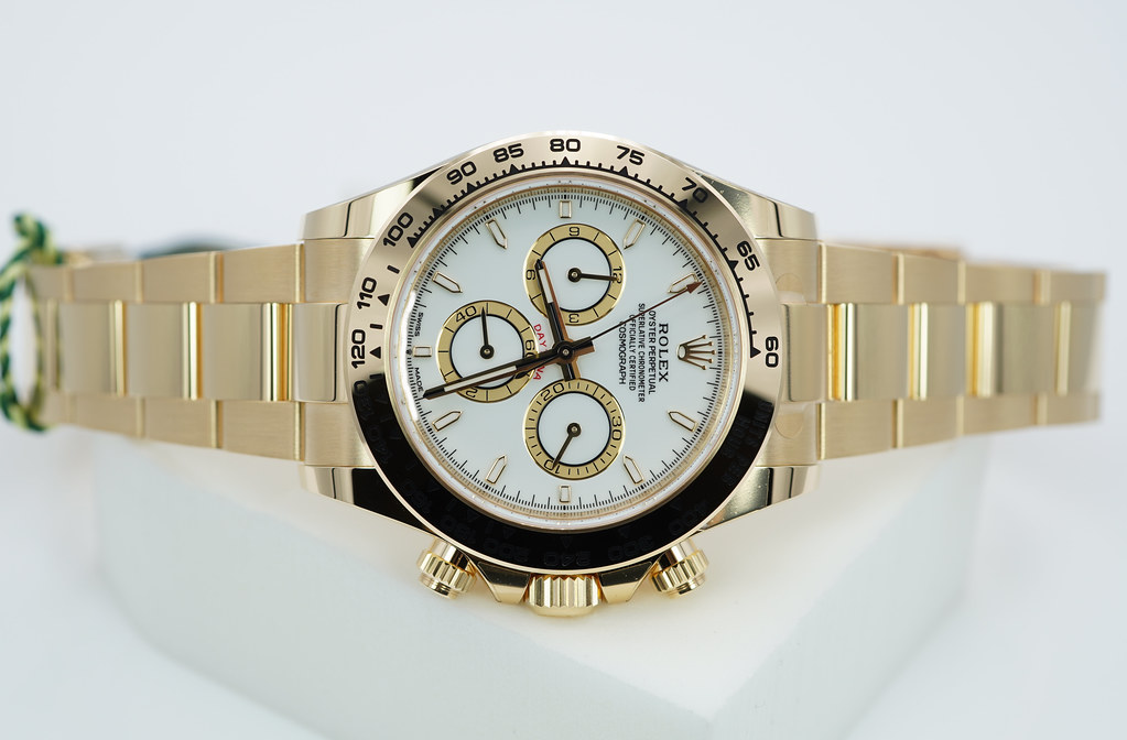 BRAND NEW Rolex 126508 DAYTONA 18K YELLOW GOLD WHITE DIAL NEW