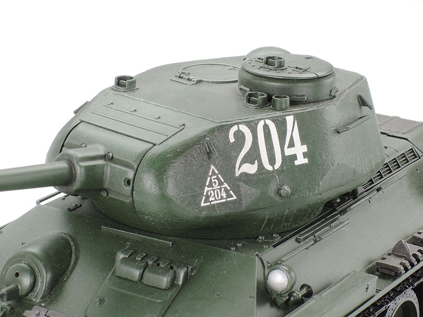 Tamiya 35138 Russian T34/85 Medium Tank Kit / Tamiya USA